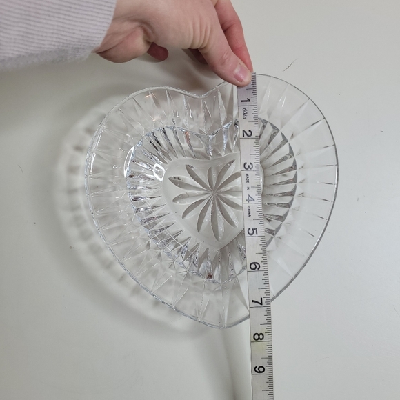 Mikasa Desire Crystal Heart Shaped Candy Dish Glass - Picture 4 of 6